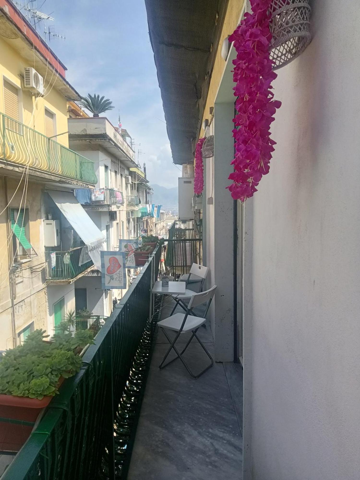 Il Dubbio Ai Quartieri Spagnoli Nápoles Exterior foto