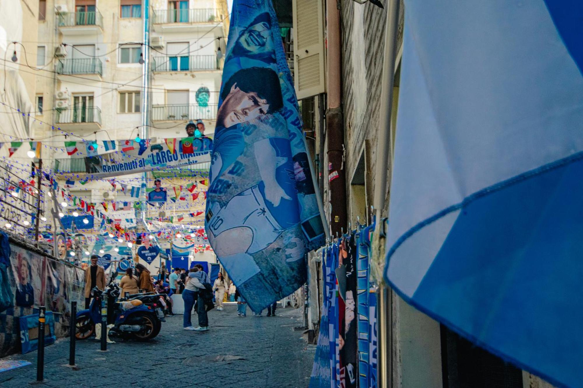 Il Dubbio Ai Quartieri Spagnoli Nápoles Exterior foto