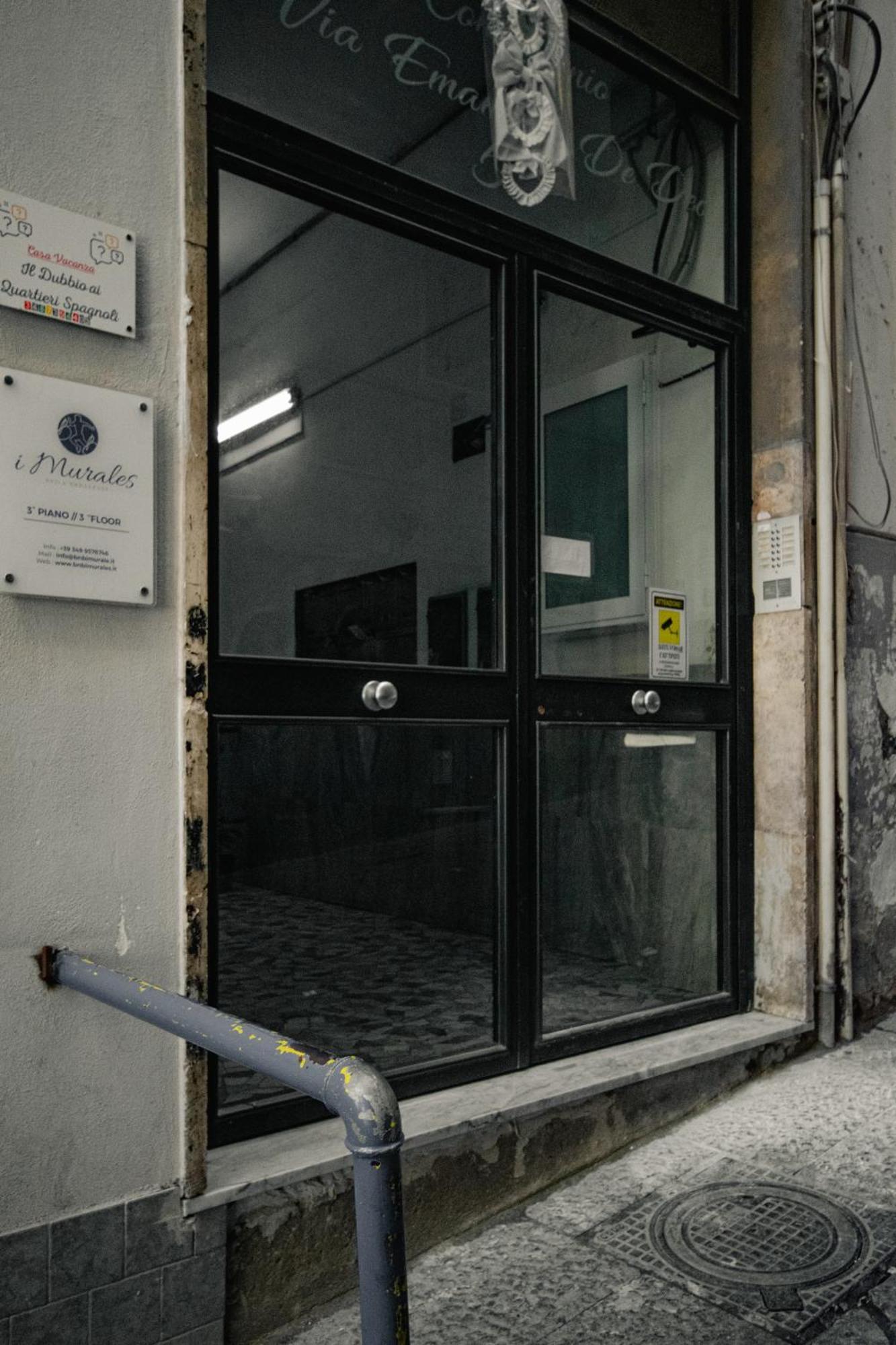 Il Dubbio Ai Quartieri Spagnoli Nápoles Exterior foto